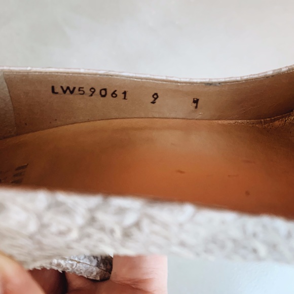 Stuart Weitzman "Nouveau" Python Pump - Picture 6 of 10